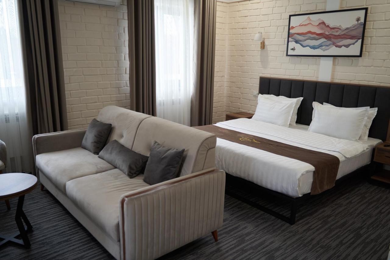 Vatan Plaza Hotel Tashkent Exterior photo