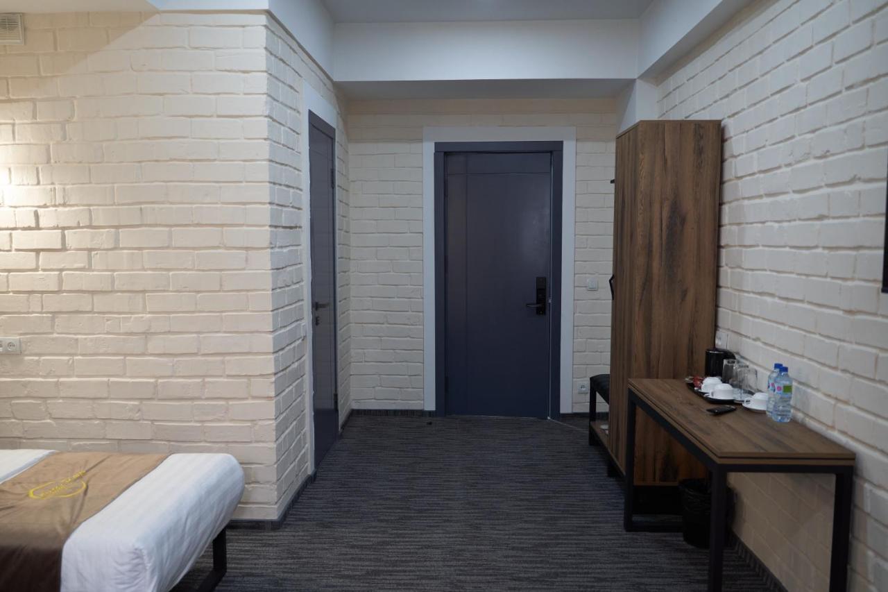 Vatan Plaza Hotel Tashkent Exterior photo